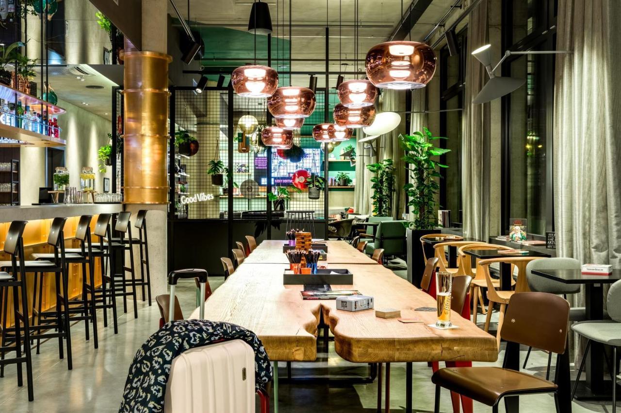 Moxy Dortmund City Ngoại thất bức ảnh