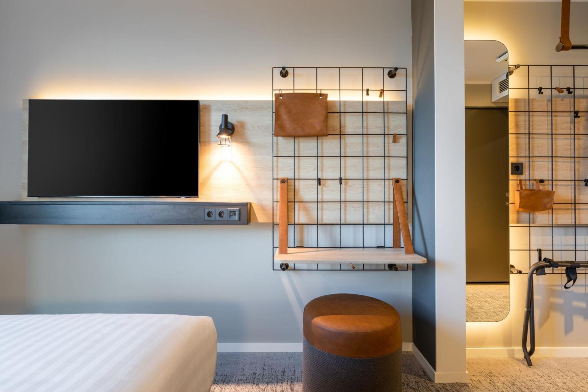 Moxy Dortmund City Ngoại thất bức ảnh